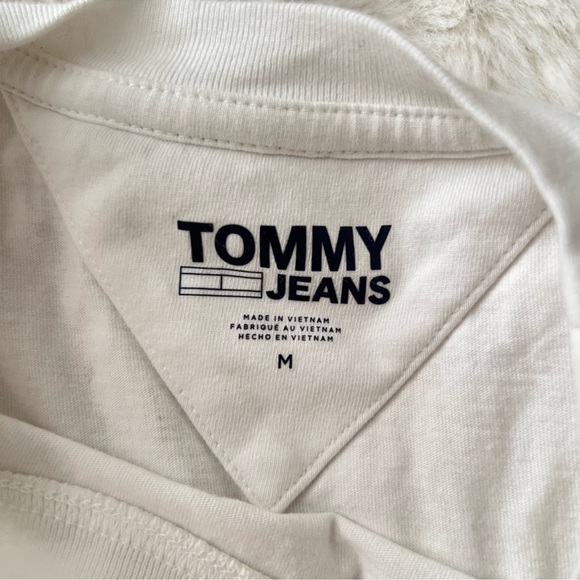 Tommy Hilfiger White Tee with Navy Logo - Picture 6 of 6